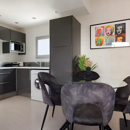 Apartmán Phaedrus Living Mini Art House Warhol *